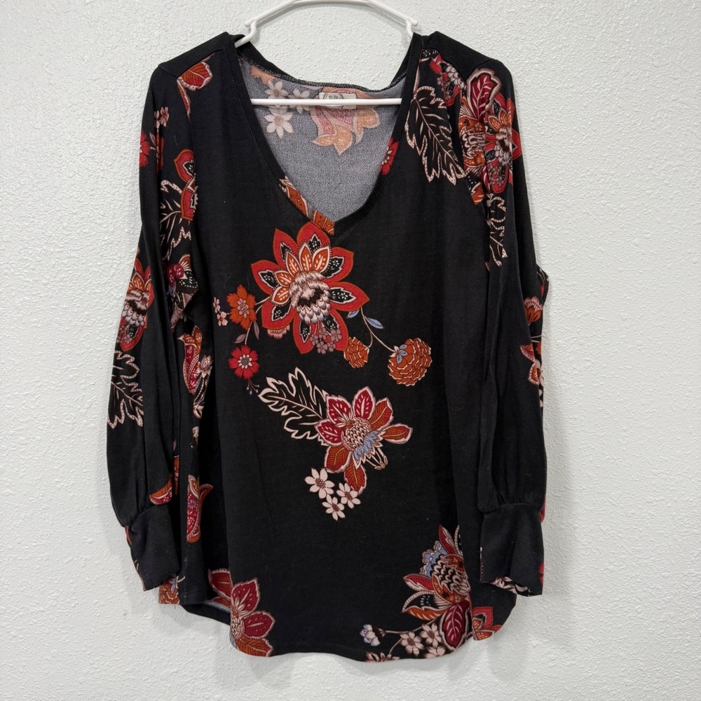 Maurices 24/7 Womens XL Floral Paisley V-Neck‎ Long Sleeve Top Black Orange XL